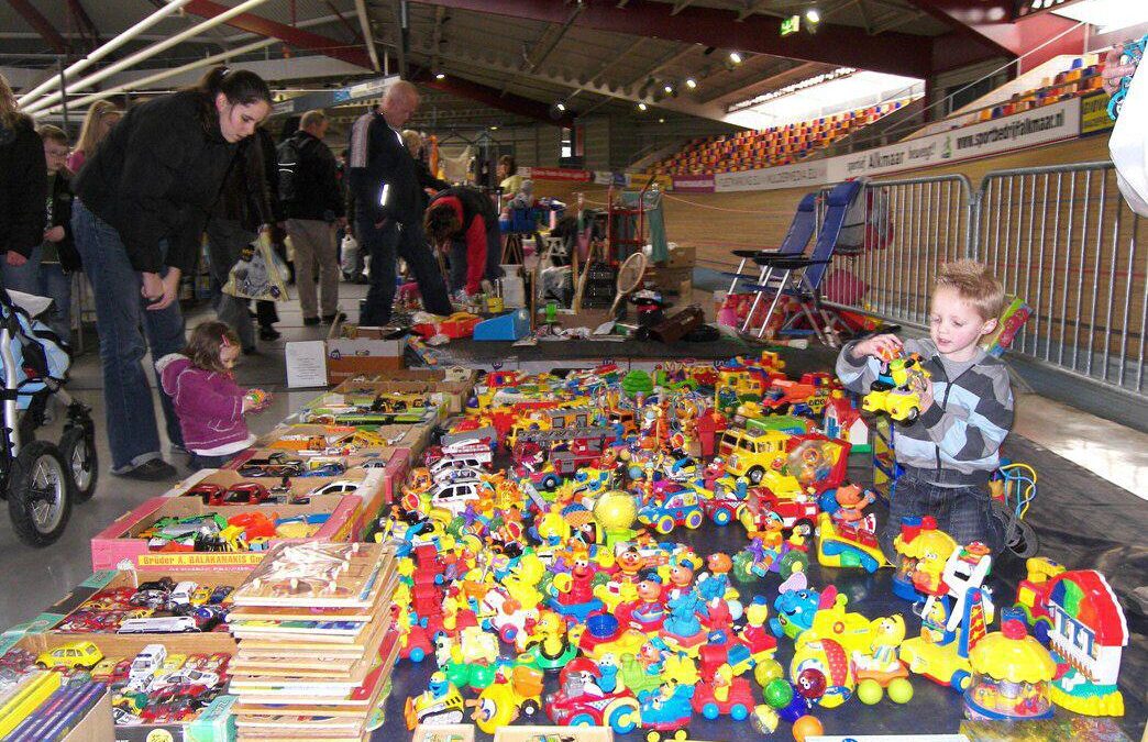 Zondag 1 maart rommelmarkt wielerbaan Alkmaar