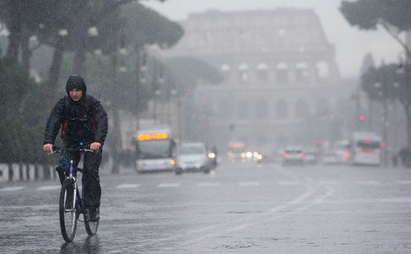 Zomerstorm Francis gaat huishouden in onze regio