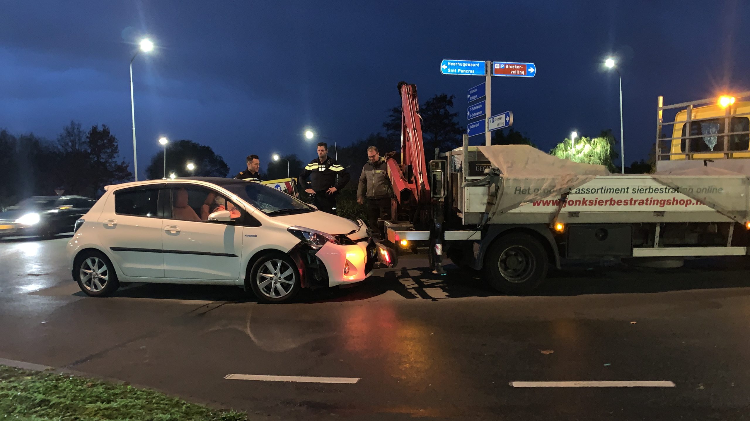 5F214F0E-0040-4D39-B8D3-26579195000A