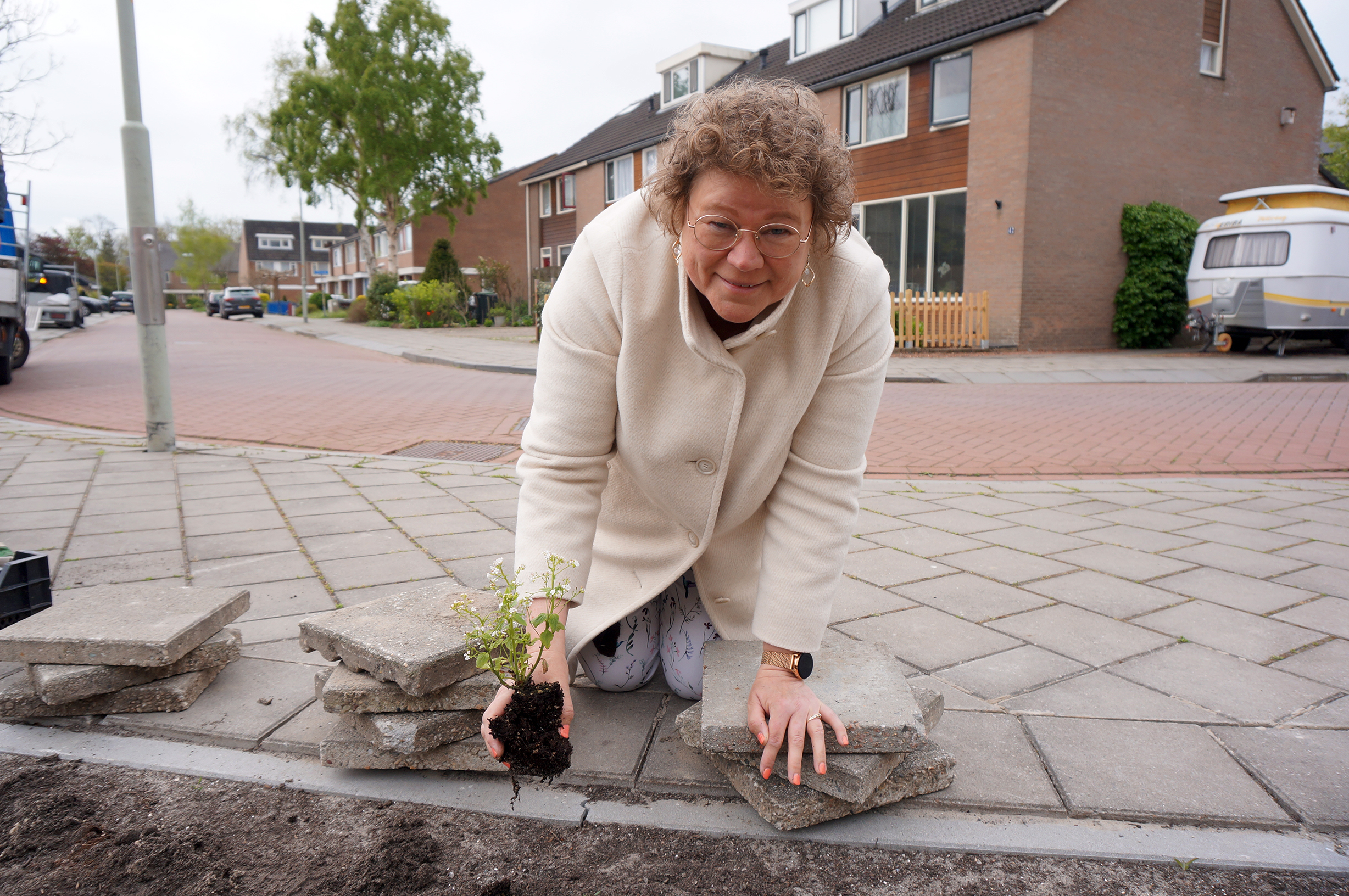 44937c64230767c594cdaa22bdc7cbbfa4e3657aebffe80bb4ee7b2623b78786-1