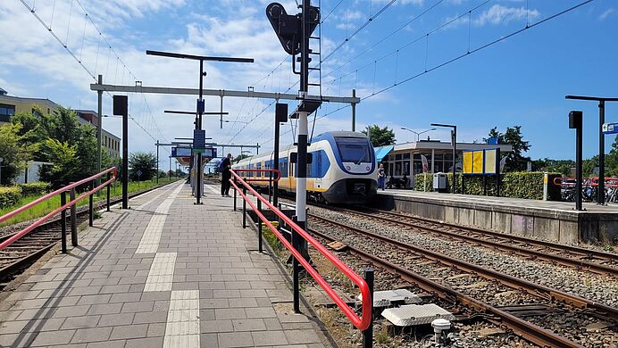 Station Heerhugowaard gaat van drie naar twee sporen