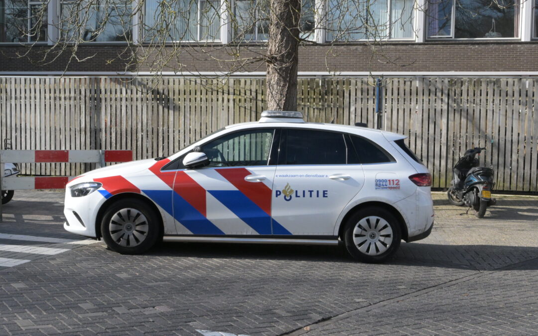 Fietser aangereden in Alkmaar automobiliste rijd door