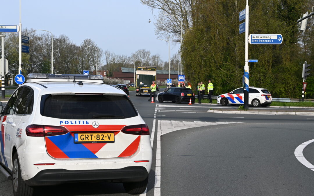 Kopstaart botsing op de N508 bij Alkmaar