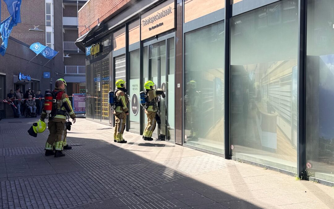 Mistgenerator veroorzaakt paniek in winkelcentrum De Mare in Alkmaar