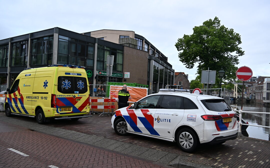 Scooterrijder gewond na val op Limmerhoek in Alkmaar